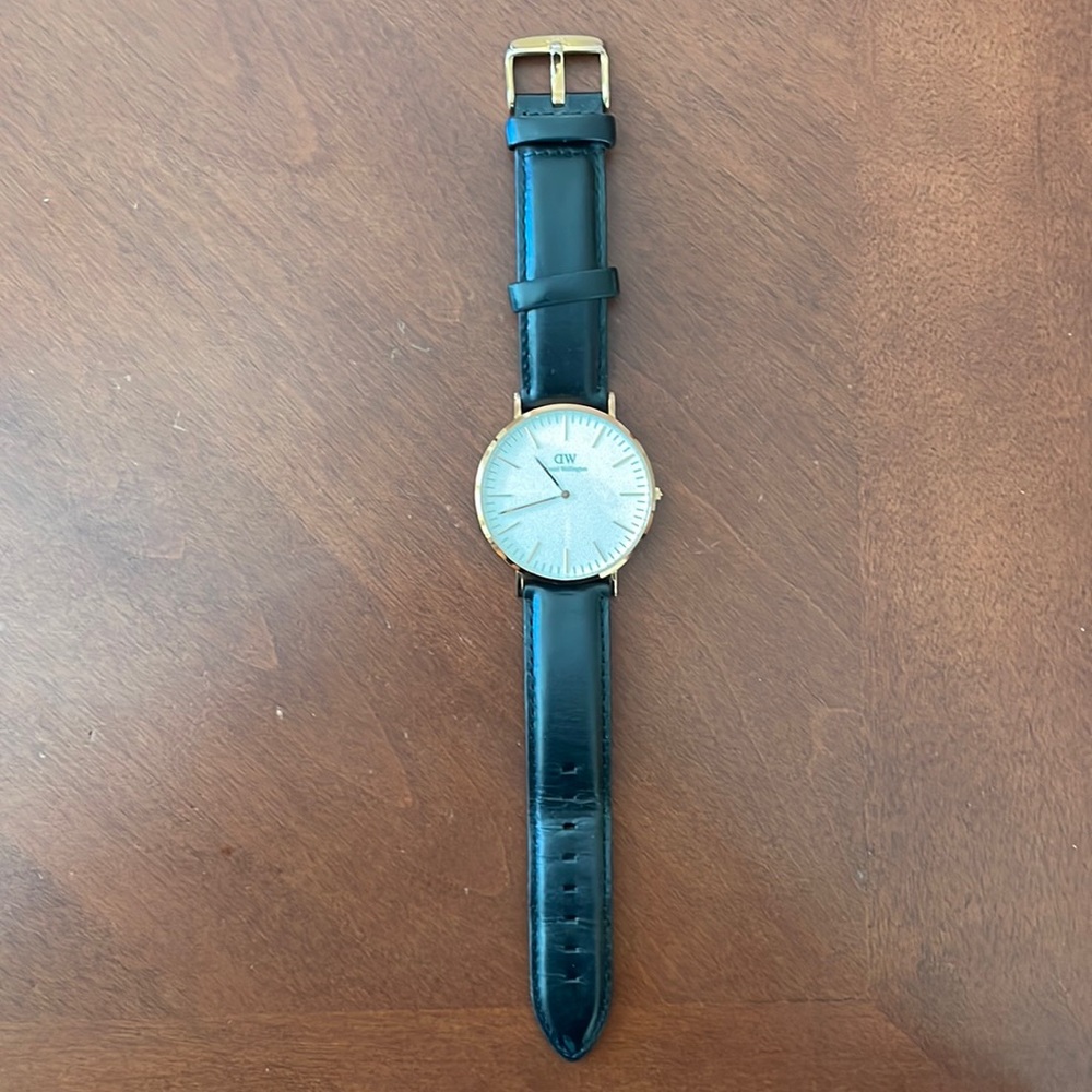 40mm Rose Gold Daniel Wellington Classic Sheffield